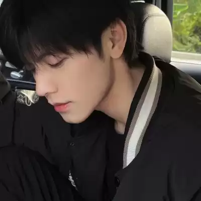 于希月